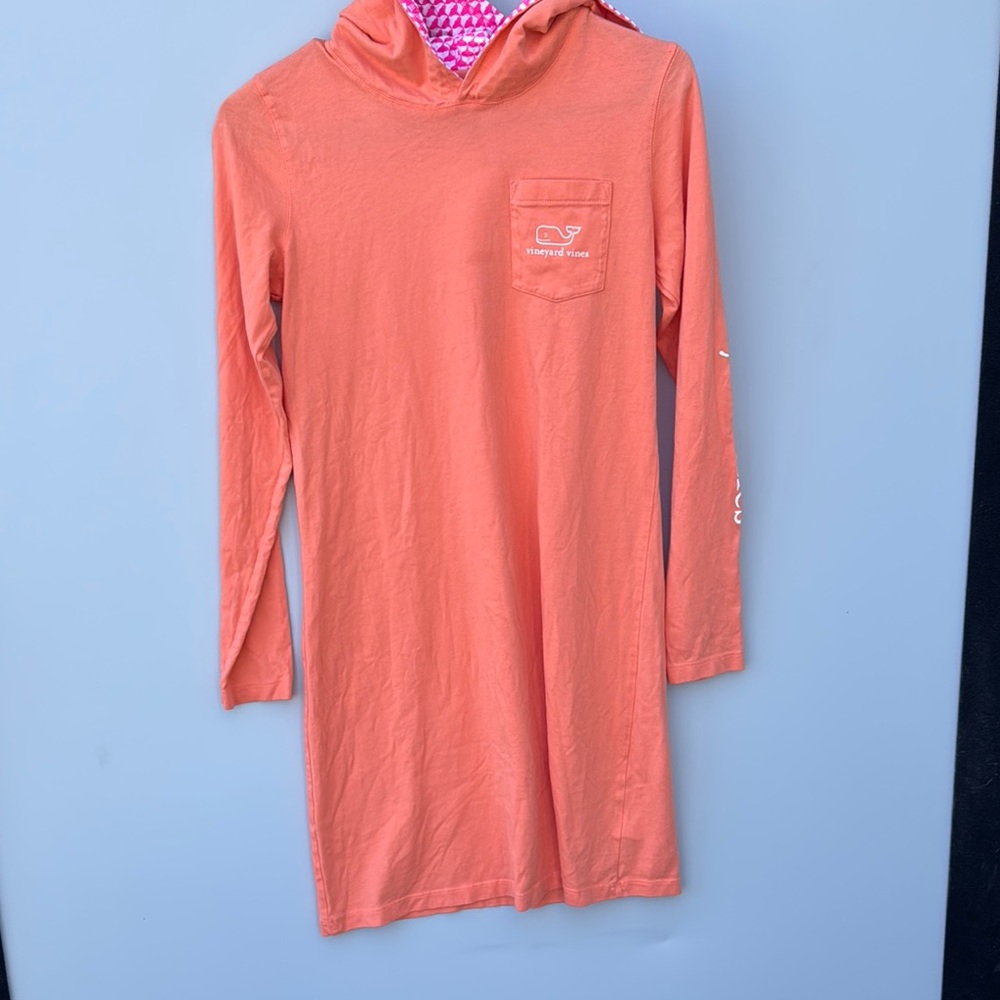 Vineyard Vines Orange long Hoodie size extra large girls